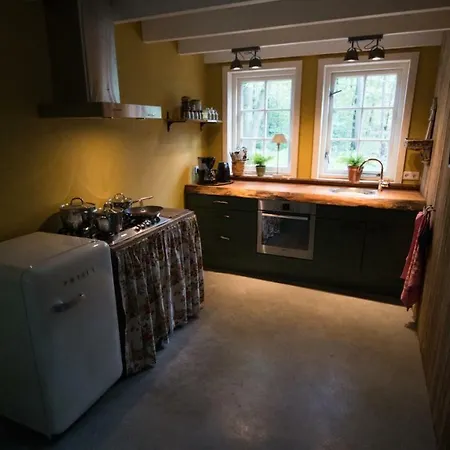 Boshuis Krekeltje Putten
