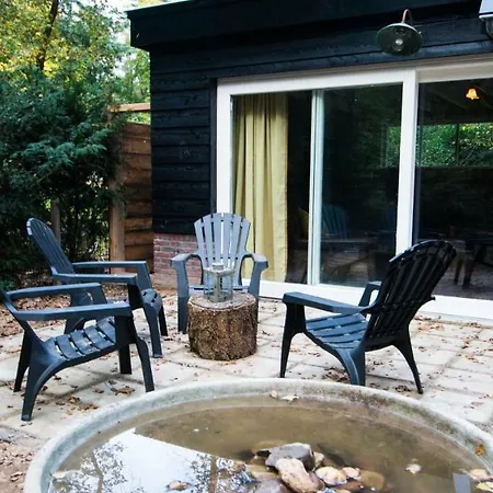 Boshuis Krekeltje Vakantiehuis Putten